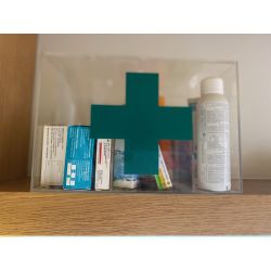 Boite à pharmacie design pour ranger vos médicaments Couleur Boite à  pharmacie transparente